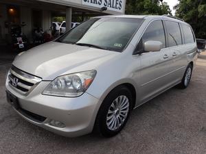 Honda Odyssey 2005 photo 3