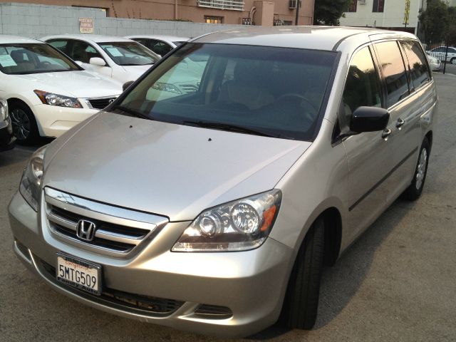 Honda Odyssey 2005 photo 9