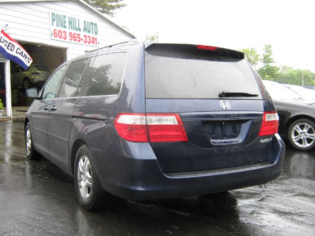 Honda Odyssey 2008 Ford XL MiniVan