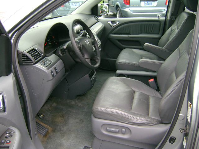 Honda Odyssey 2005 photo 11