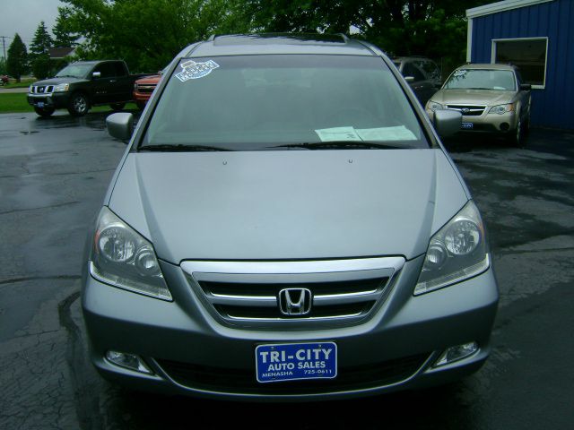 Honda Odyssey 2005 photo 12
