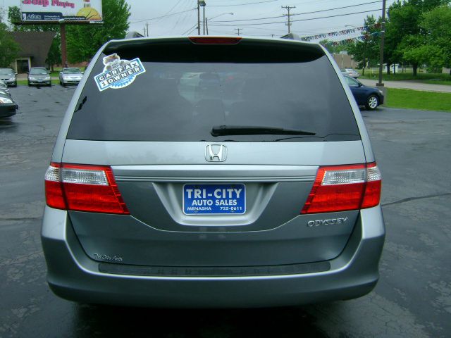 Honda Odyssey 2005 photo 15