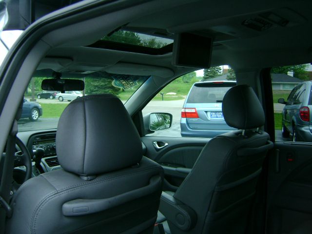 Honda Odyssey 2005 photo 16
