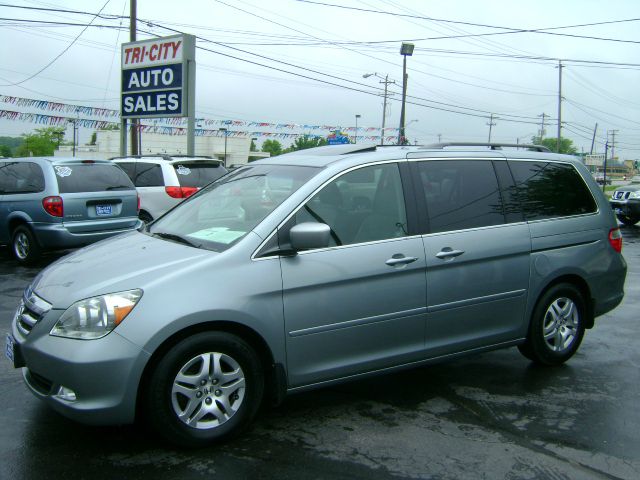 Honda Odyssey 2005 photo 19