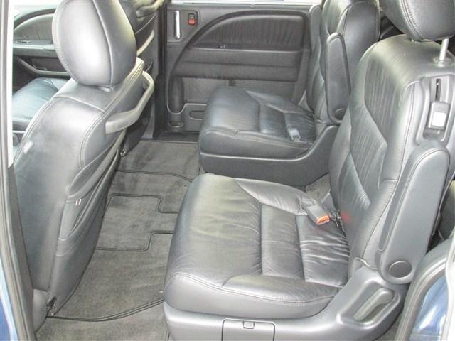 Honda Odyssey 2005 photo 3