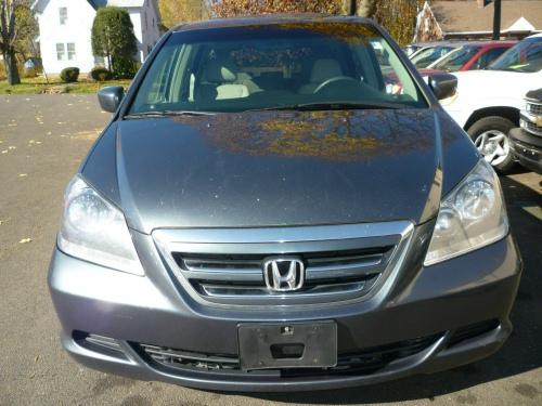 Honda Odyssey 2005 photo 1