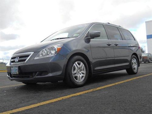Honda Odyssey 2005 photo 1
