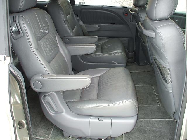 Honda Odyssey 2005 photo 5