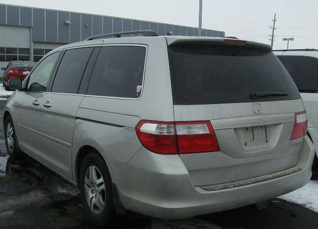 Honda Odyssey 2005 photo 3