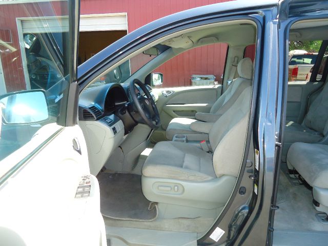 Honda Odyssey Open-top MiniVan