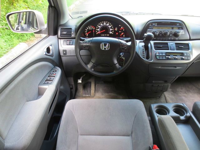 Honda Odyssey 2006 photo 25