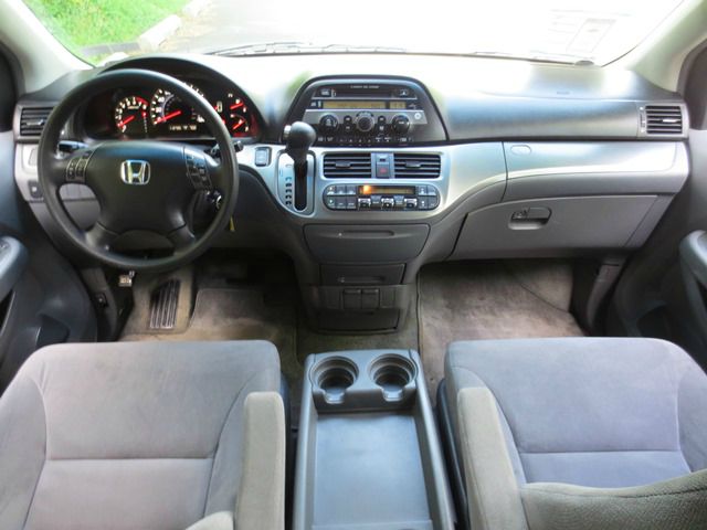Honda Odyssey 2006 photo 26