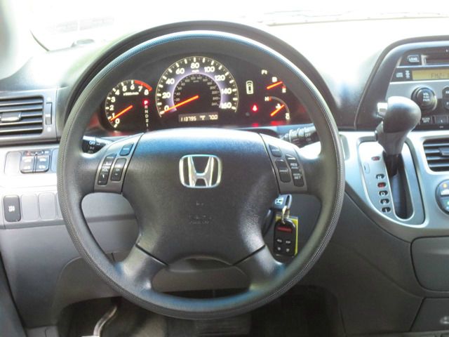 Honda Odyssey 2006 photo 41