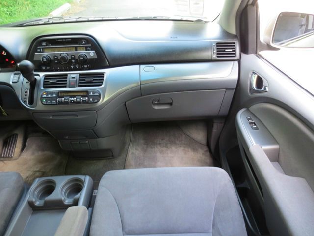 Honda Odyssey 2006 photo 42