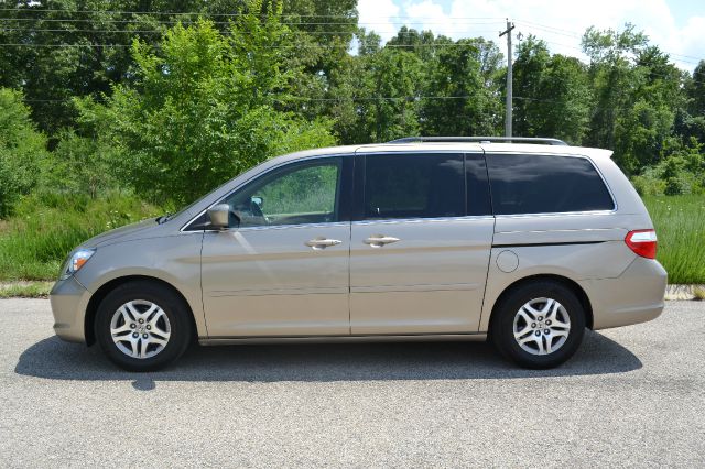 Honda Odyssey 2006 photo 1