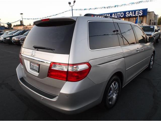 Honda Odyssey 2006 photo 4