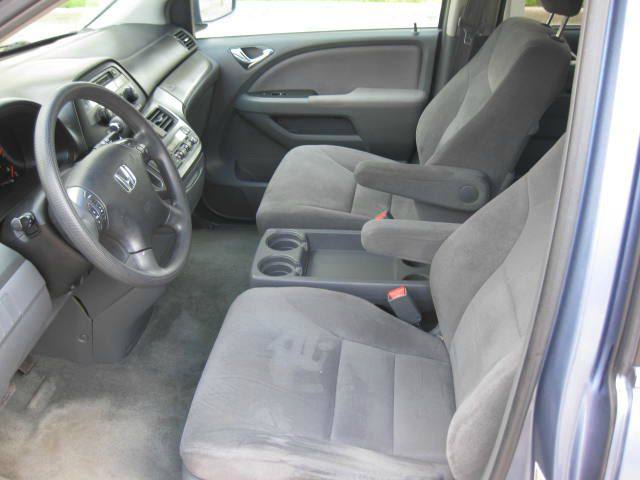 Honda Odyssey 2006 photo 4