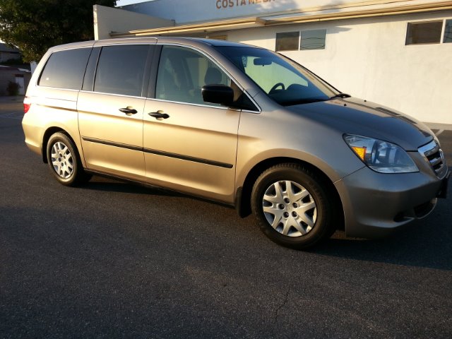 Honda Odyssey 2006 photo 3