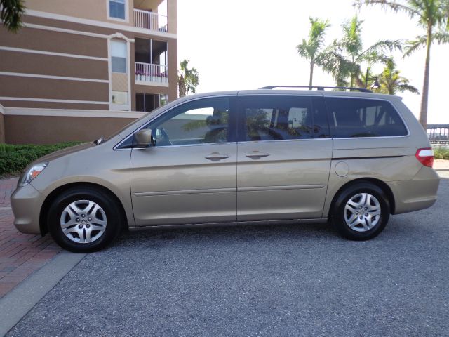 Honda Odyssey LS 2WD MiniVan