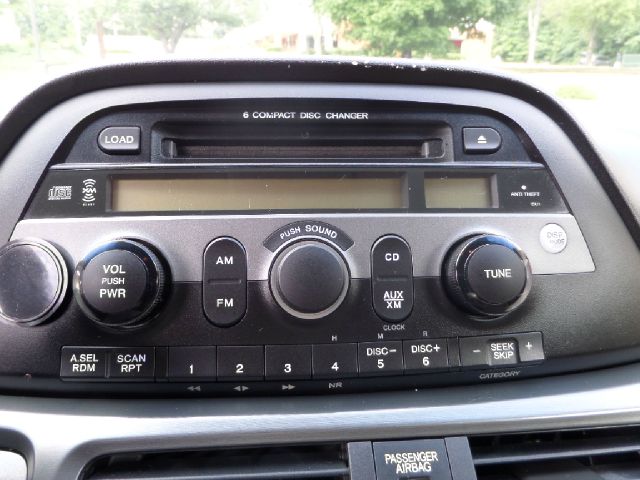 Honda Odyssey 2006 photo 3