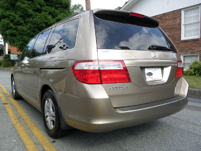 Honda Odyssey 2006 photo 30