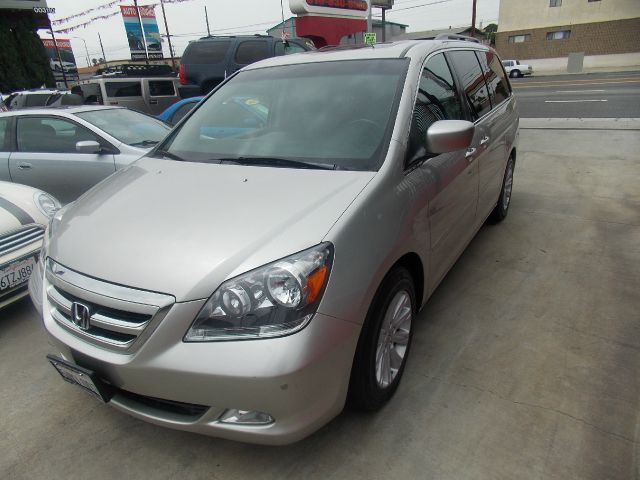 Honda Odyssey 2006 photo 1