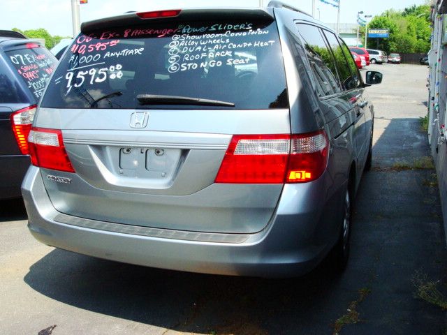 Honda Odyssey 2006 photo 6