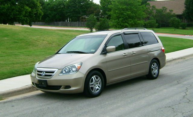 Honda Odyssey 2006 photo 4