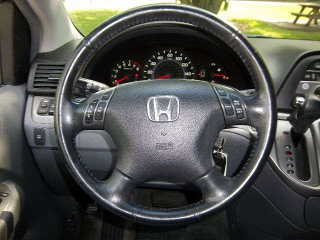 Honda Odyssey 2006 photo 14