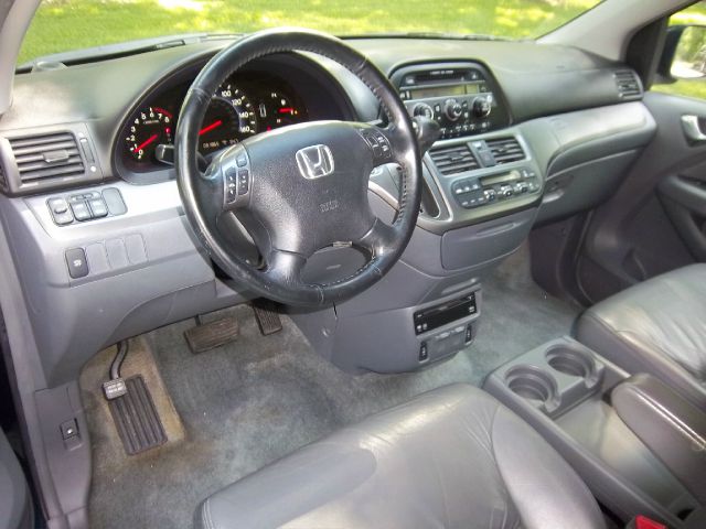 Honda Odyssey 2006 photo 21