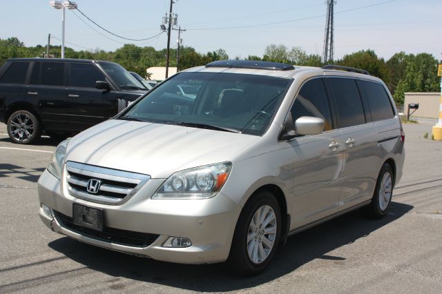 Honda Odyssey 2006 photo 2