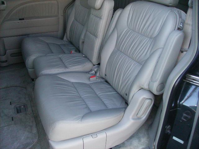 Honda Odyssey 2006 photo 4