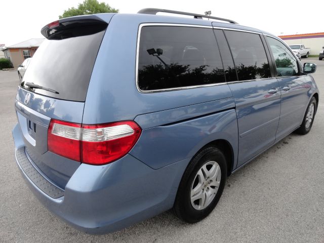 Honda Odyssey 2006 photo 4