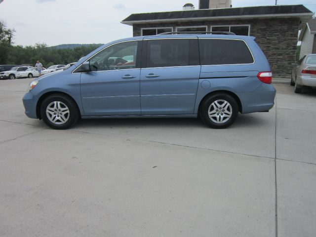 Honda Odyssey 2006 photo 2