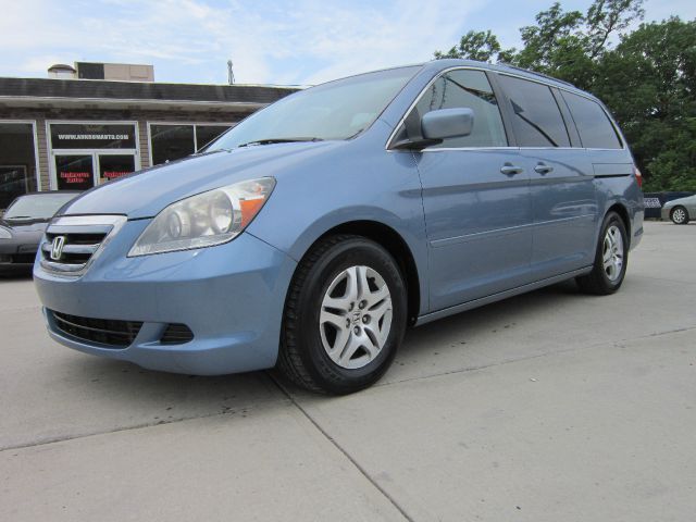Honda Odyssey 2006 photo 3