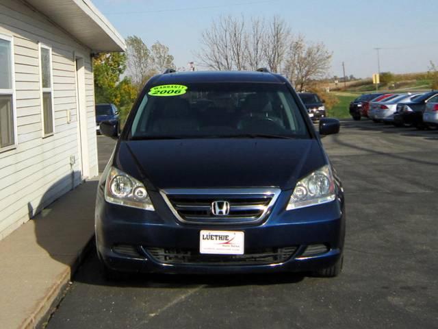 Honda Odyssey LE 1.8L I4 DUAL Front Airbags MiniVan