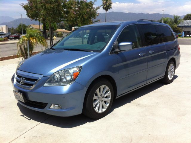 Honda Odyssey 2006 photo 3