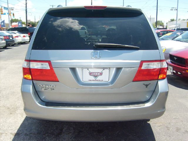 Honda Odyssey Open-top MiniVan