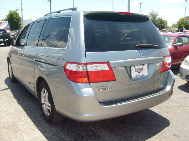 Honda Odyssey 2006 photo 1