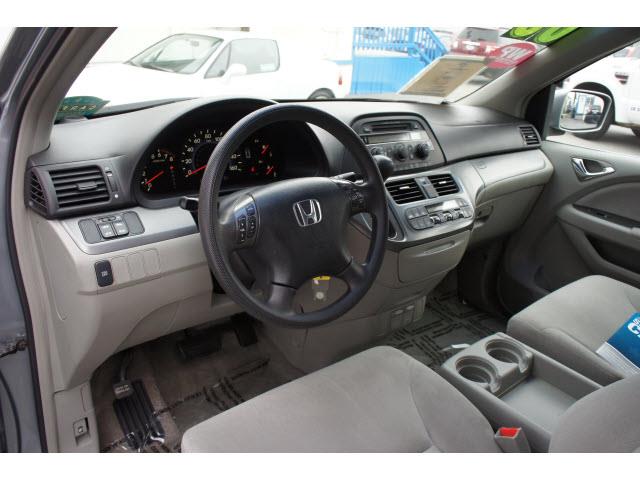 Honda Odyssey 2006 photo 4