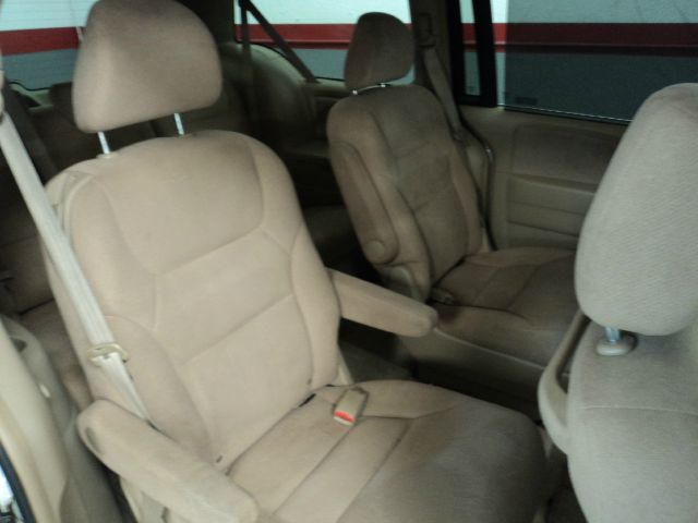 Honda Odyssey 2006 photo 8