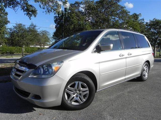 Honda Odyssey 2006 photo 1