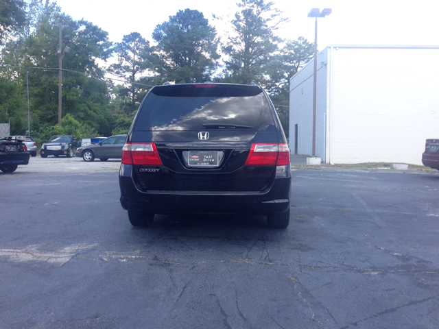 Honda Odyssey 2006 photo 1