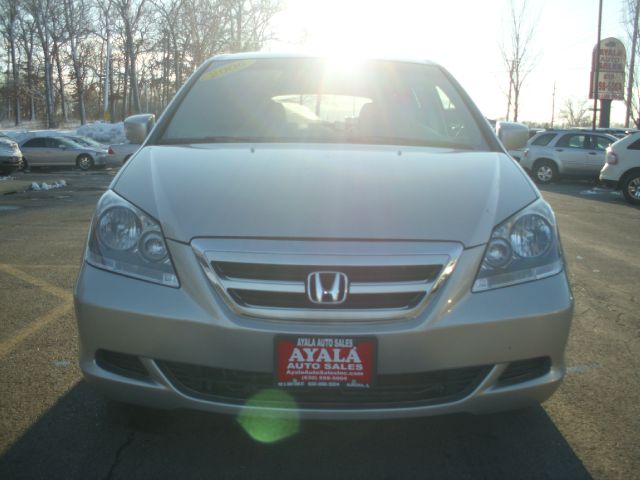 Honda Odyssey 2006 photo 1