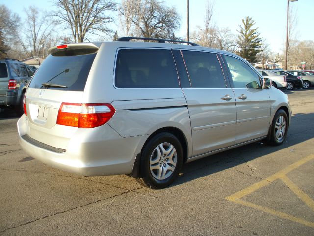Honda Odyssey 2006 photo 4