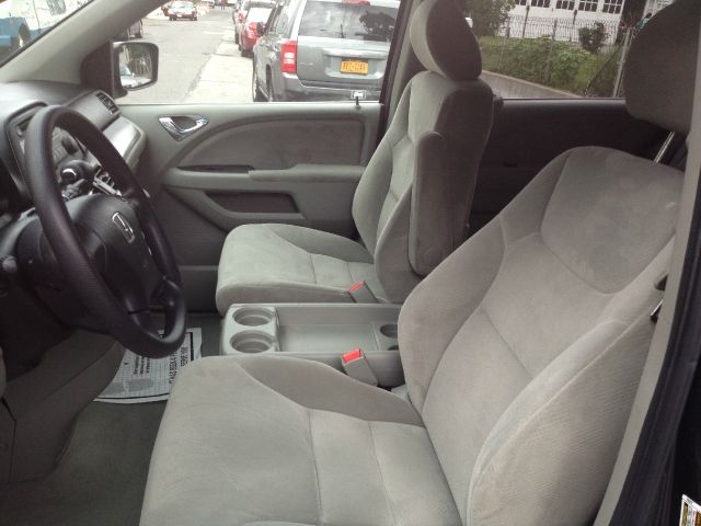 Honda Odyssey 2006 photo 9