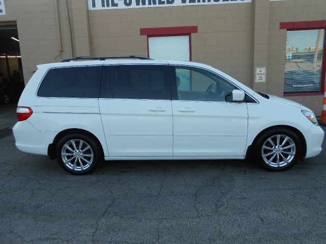 Honda Odyssey 2006 photo 1