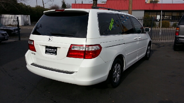Honda Odyssey LS 2WD MiniVan