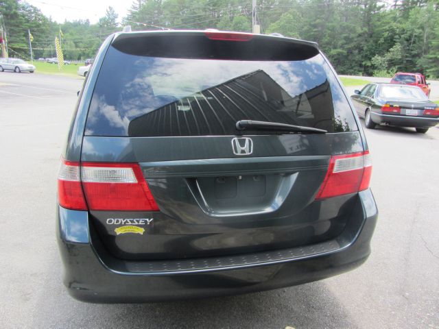 Honda Odyssey 2006 photo 1