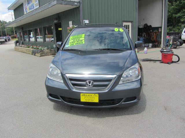 Honda Odyssey 2006 photo 3